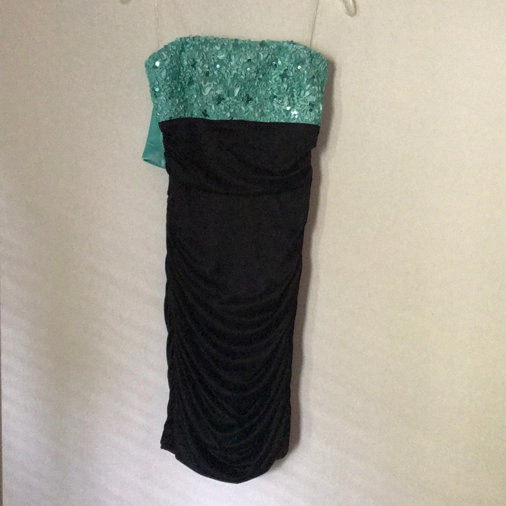 SEMI-FORMAL DRESS 🆕🔥💃🏾